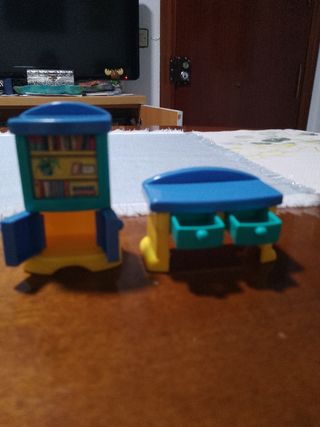 Mueble librería y cómoda 