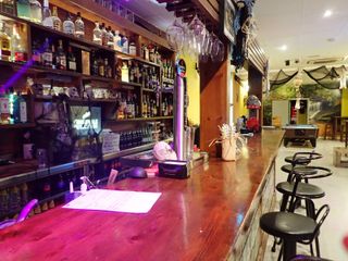 R-7035003 Traspaso Bar musical en Castelldefels