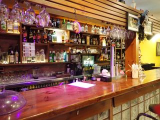 R-7035003 Traspaso Bar musical en Castelldefels