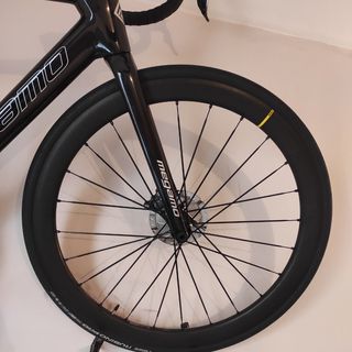 Bicicleta de carretera megamo raise negro carbono