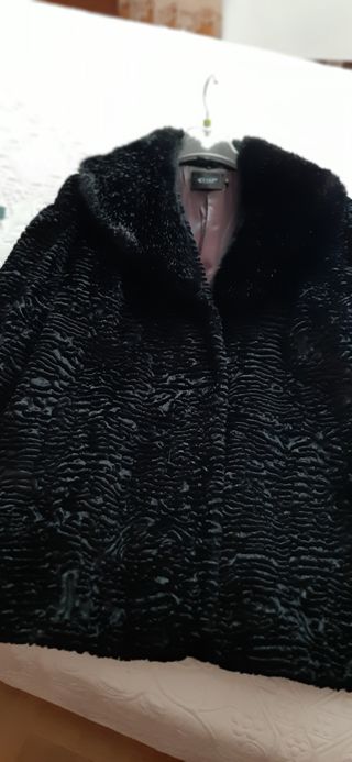 ABRIGO INVIERNO ASTRACAN