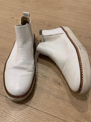 Botin de piel blanco