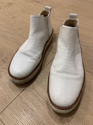 Botin de piel blanco