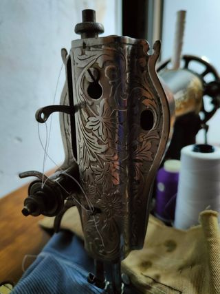 Maquina de coser alfa