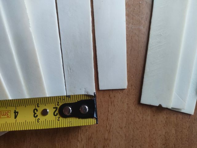 Varillaje de abanicos en hueso