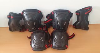 Monopatín y accesorios.