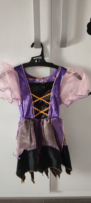 Disfraz niña princesa y brujita