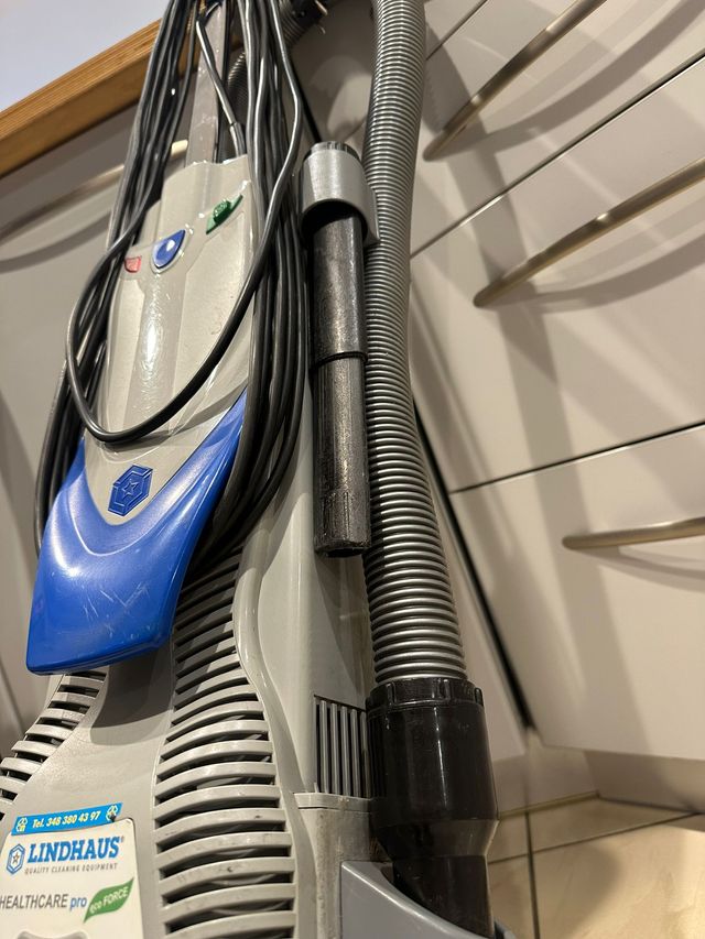 Scopa Elettrica Hpro Eco Force lindhaus