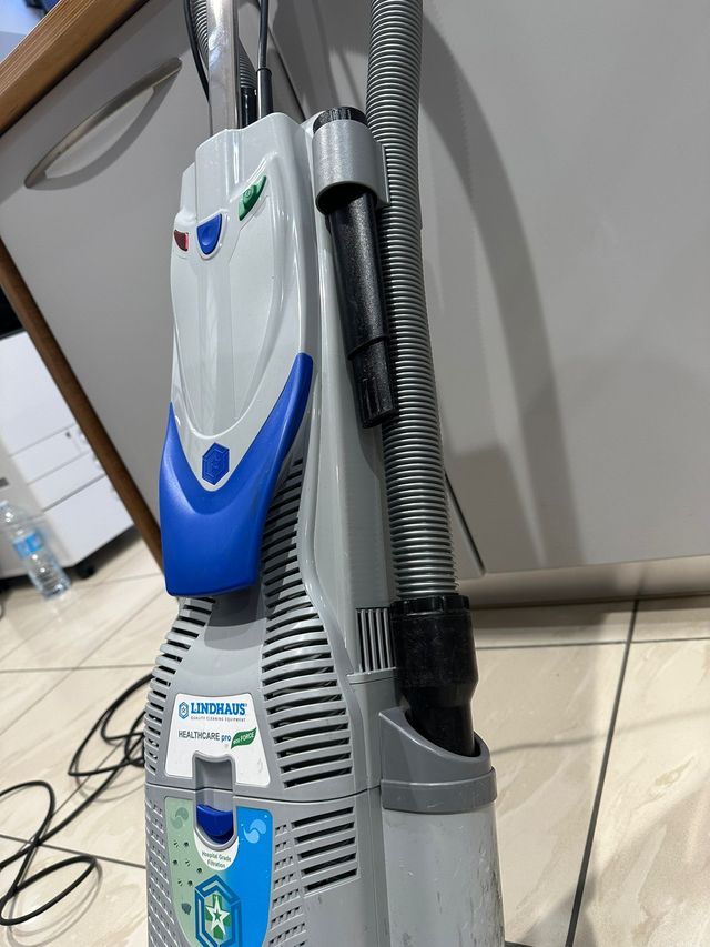 Scopa Elettrica Hpro Eco Force lindhaus