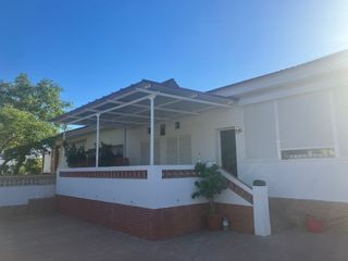 Panel sándwich Huelva, Sevilla y Cádiz .