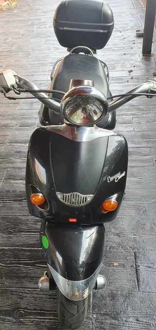Aprilia compay custom