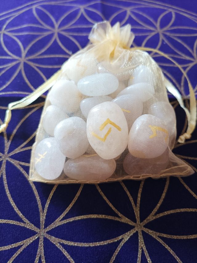 Runas de piedra para hacer tu misma