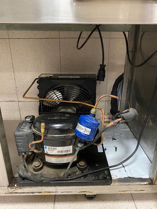 Mueble coctelería cubitera hielo cafetero