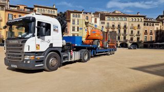 Servei de transport grua