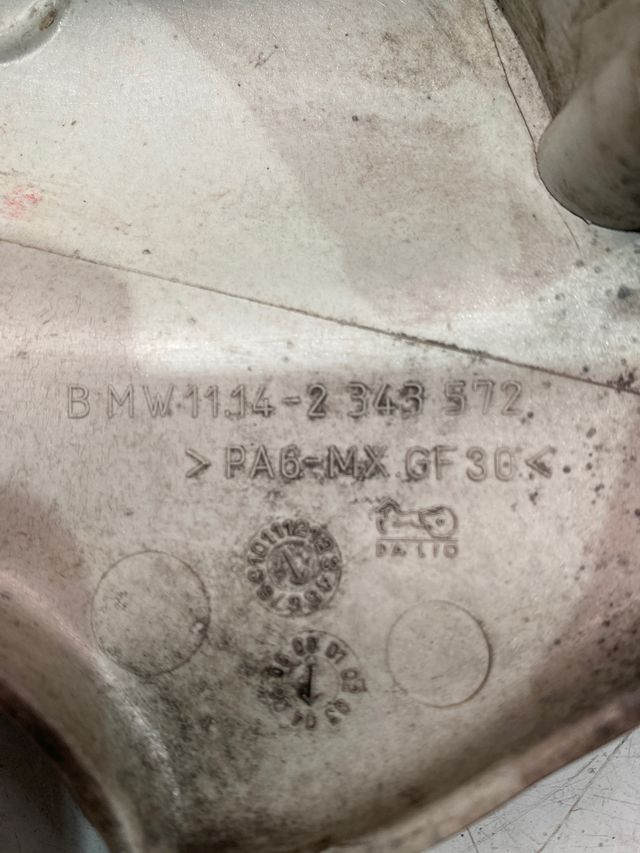 Tapa piñon de Ataque BMW F650 GS