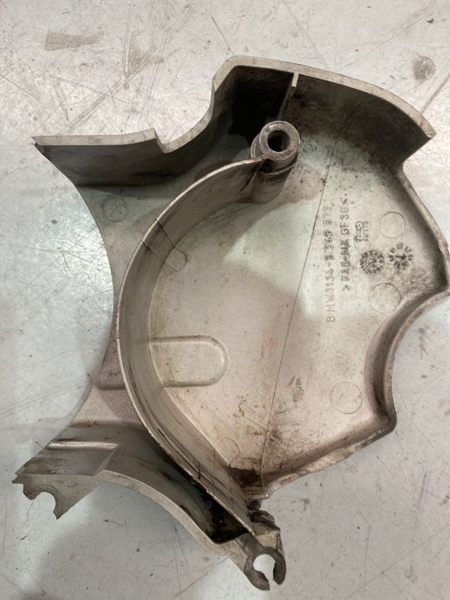 Tapa piñon de Ataque BMW F650 GS