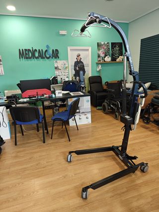 Grua de elevacion y traslado