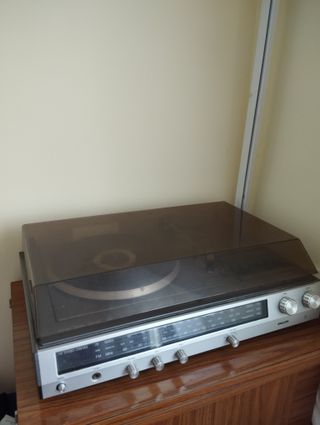 TOCADISCOS ANTIGUO