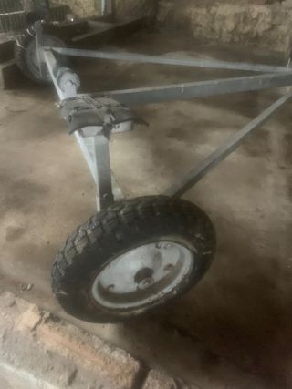 Carro de barco varado