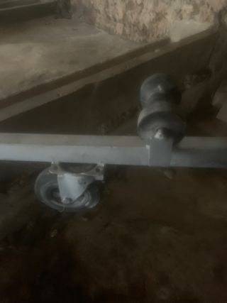 Carro de barco varado