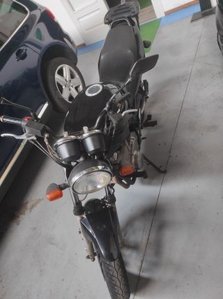 Suzuki gs 500