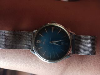 Reloj Lotus
