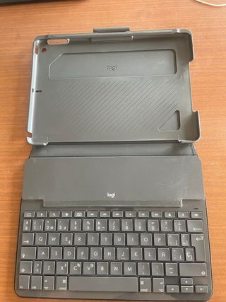 Funda Slim Folio Logitech para ipad 9,7"