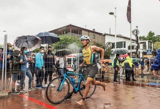 Entrenador personal deportes de resistencia-fuerza