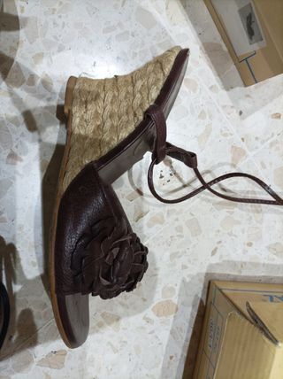 Zapatos de plataformas o tacon