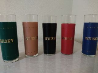 vasos de whisky