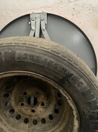 Llanta 15 pulgadas 5agujeros y neumatico 265/65r15