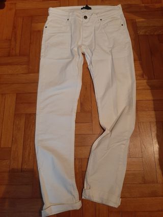 Pantalón vaquero blanco