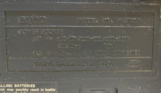 RADIOCASSETTE ANTIGUO SANYO:CD,CINTA,RADI FUNCIONA