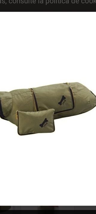 Chubasquero para perros