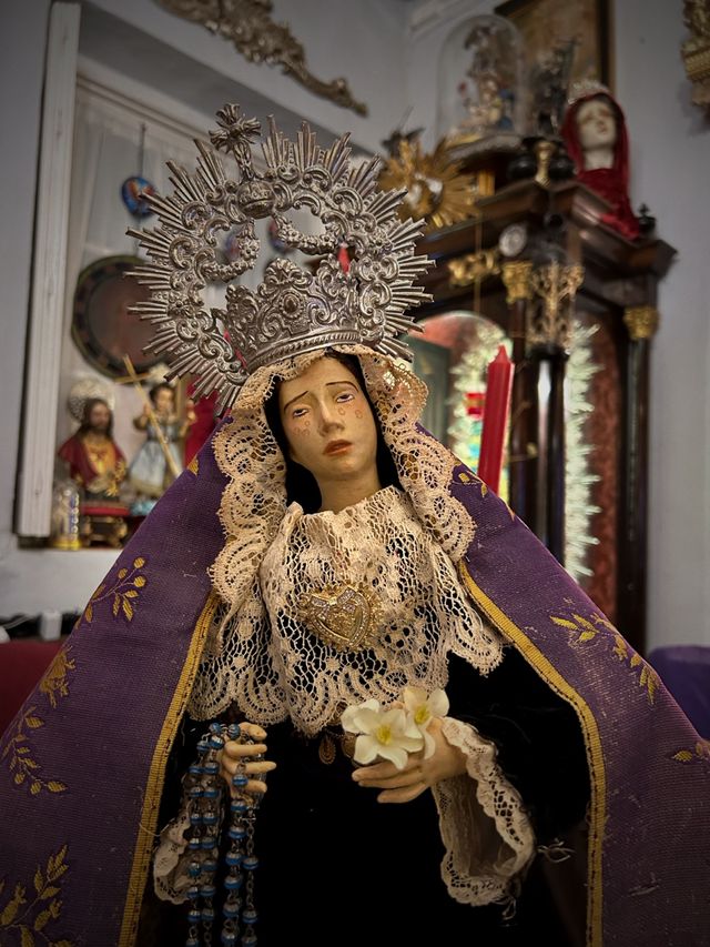 Se vende magnífica Virgen dolorosa de vestir