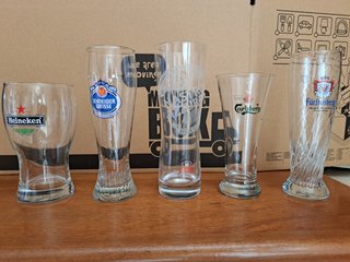 Bicchieri di birra internazionali sono circa 42
