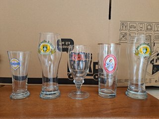 Bicchieri di birra internazionali sono circa 42