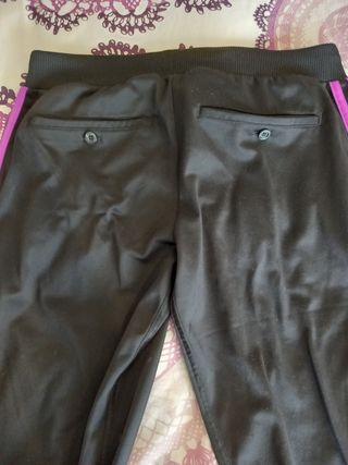 Pantalón deporte Adidas