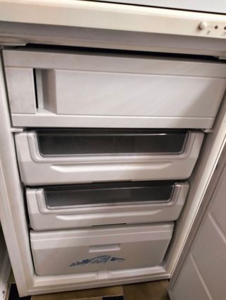 Congelador vertical Whirlpool