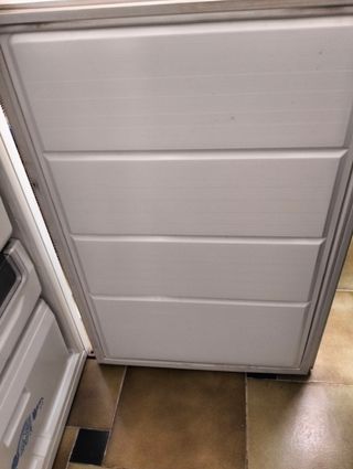 Congelador vertical Whirlpool