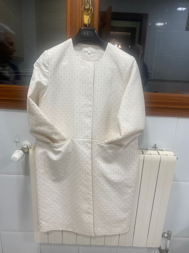 Abrigo con manga francesa beig de chica