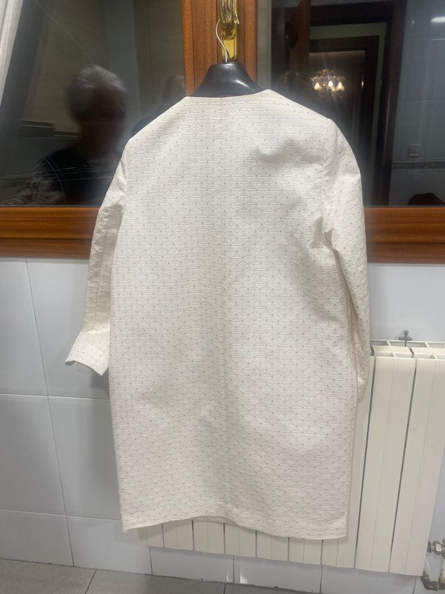 Abrigo con manga francesa beig de chica