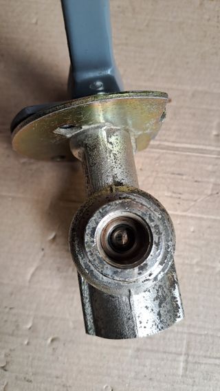 Llave de paso 3 vías 3/8"