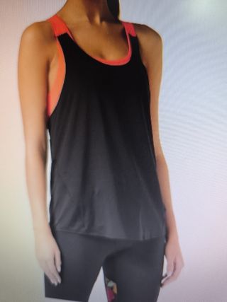 CAMISETA SIN ESTRENAR OFERTA 