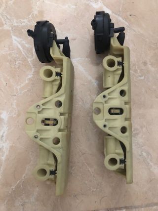 Sistema reposa cabezas traseros