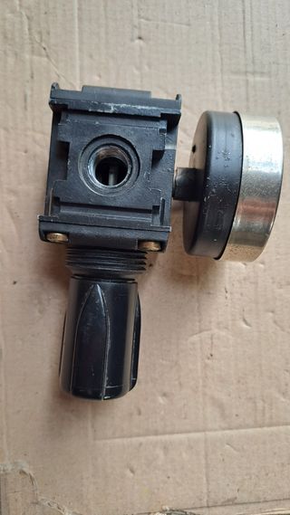 Regulador de presión de aire JOUCOMATIC