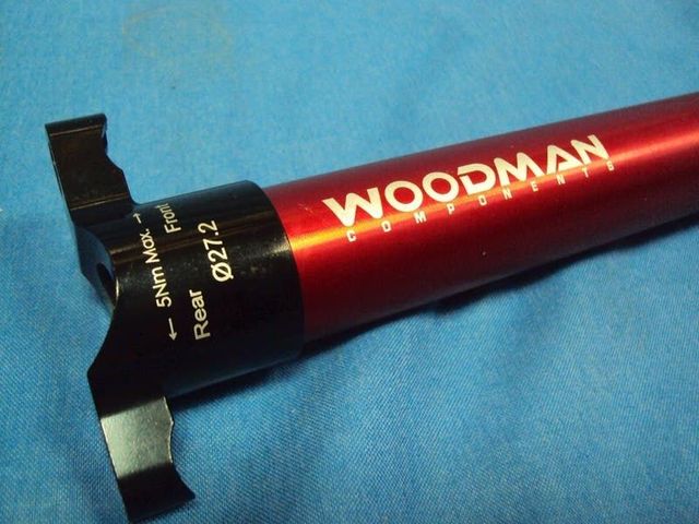 NUEVO Tija Woodman SL PLUS 27.2x600mm Rojo