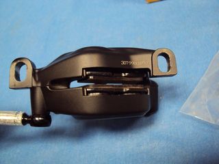 NUEVO Freno SRAM CODE R 4 Pistones (1450mm)