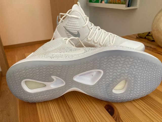 Nike Hyperdunk X "Double White" 48 EU / 13,5 US
