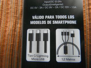 Cargador universal (Kit auto)